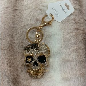 Skull key chain
